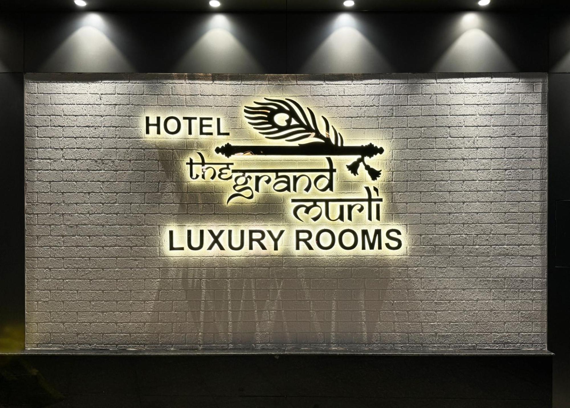 Hotel The Grand Murli Σουράτ Εξωτερικό φωτογραφία