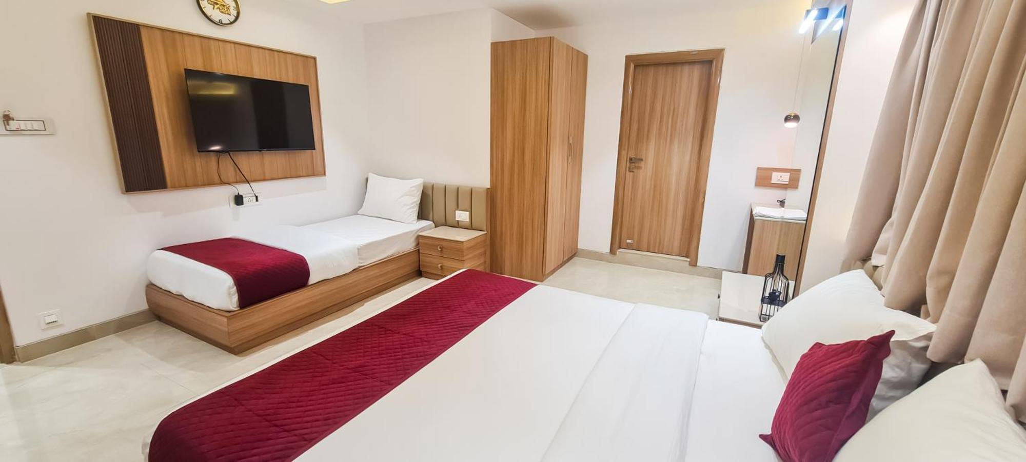Hotel The Grand Murli Σουράτ Εξωτερικό φωτογραφία